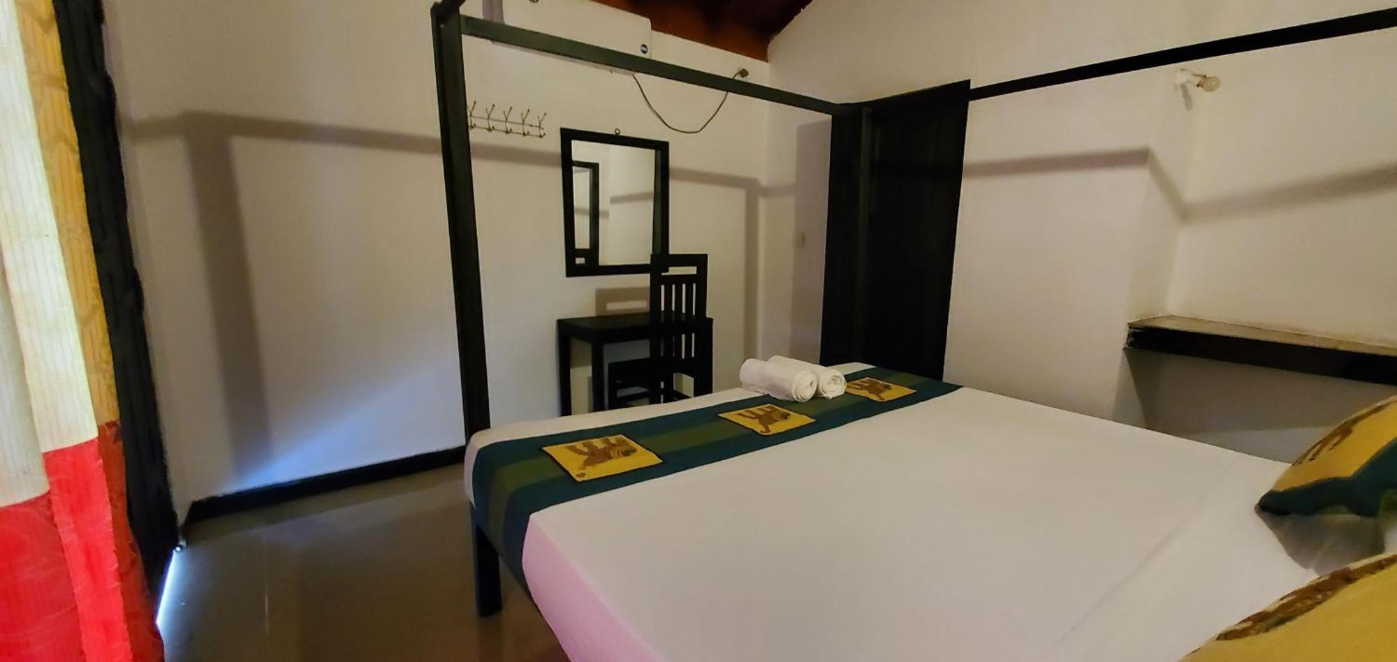 ארוגם Surf & Sand Hotel Arugambay מראה חיצוני תמונה