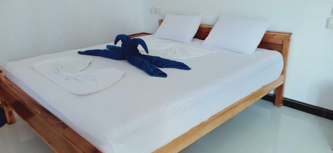 ארוגם Surf & Sand Hotel Arugambay מראה חיצוני תמונה