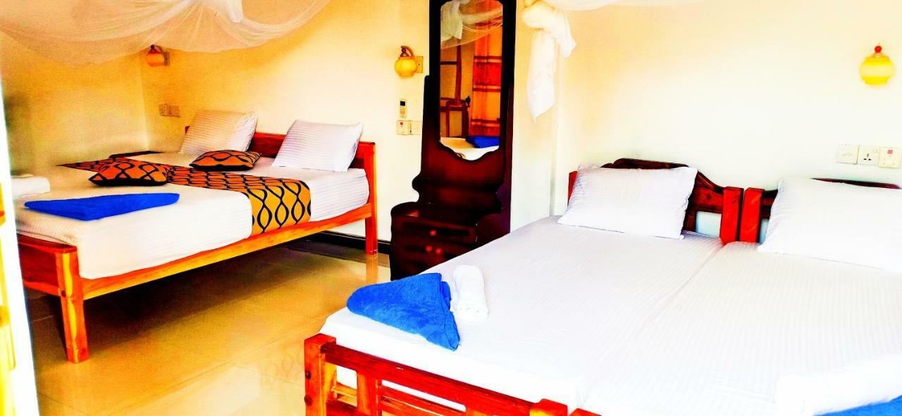 ארוגם Surf & Sand Hotel Arugambay מראה חיצוני תמונה